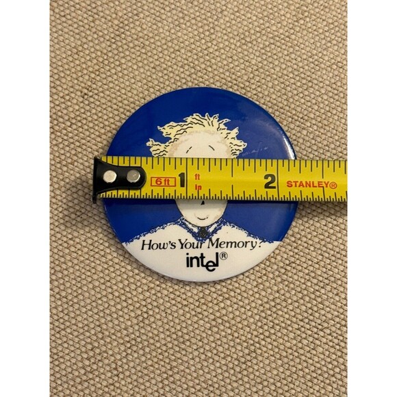 Vintage Intel Computer IT PC Memory Processor Microchip Tech Pin Pinback Button - Picture 4 of 5